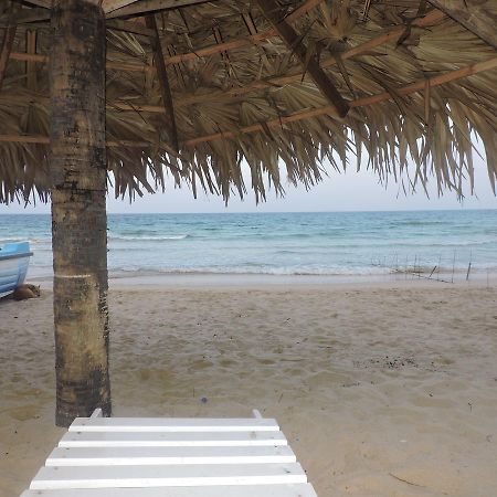 Green Park Beach Hotel Trincomalee Exterior photo