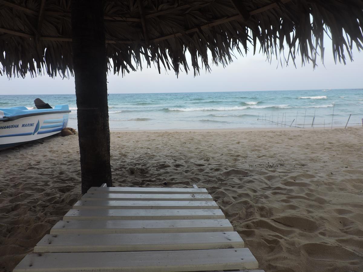 Green Park Beach Hotel Trincomalee Exterior photo