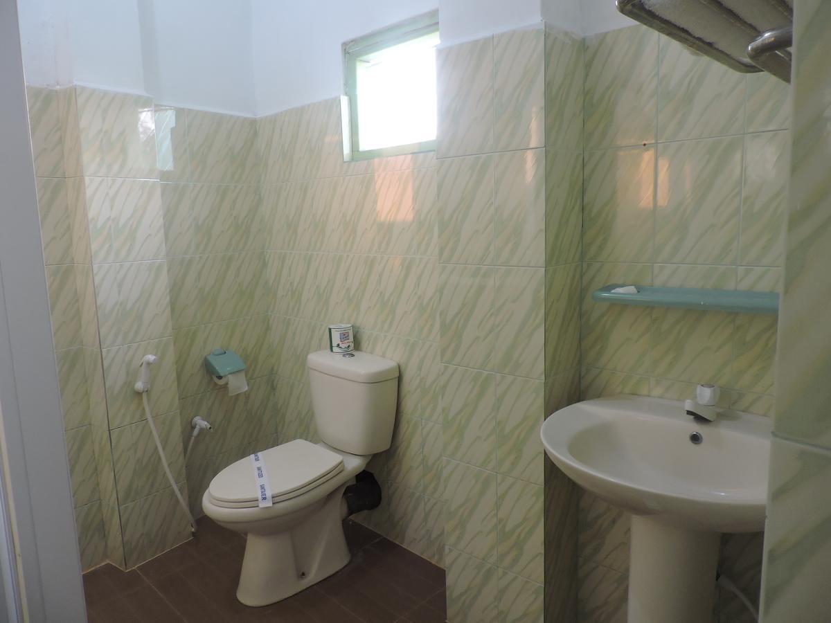 Green Park Beach Hotel Trincomalee Exterior photo