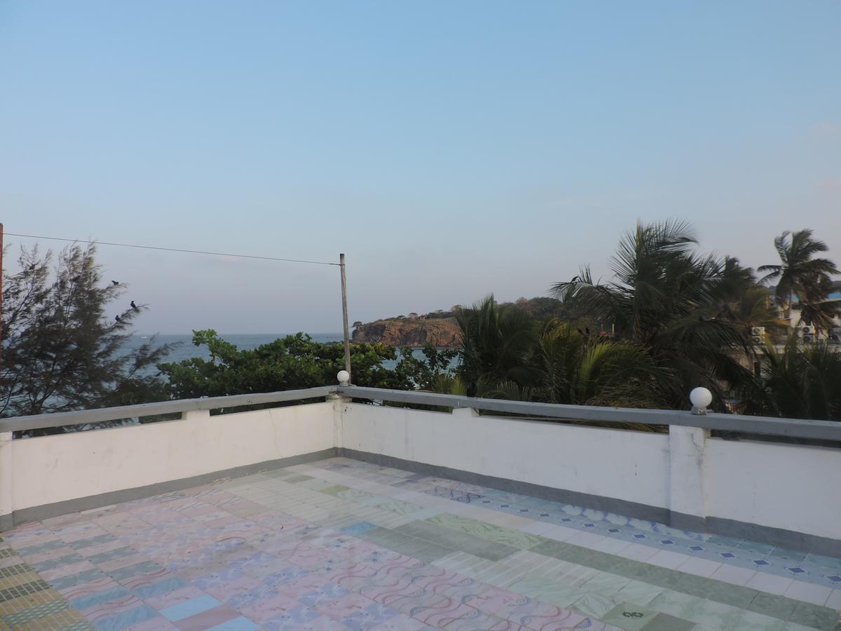 Green Park Beach Hotel Trincomalee Exterior photo